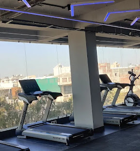 Evolve Fitness – Yoga & Strength Program